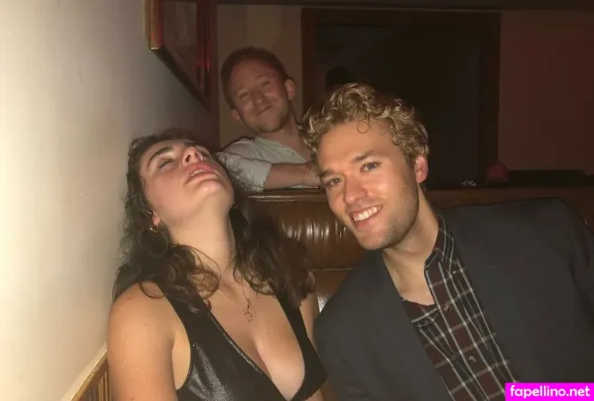 Rachel Sennott OnlyFans Thumbnail #LcBoG6KrCF