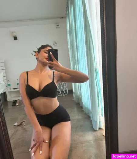Rachel Sharma OnlyFans Thumbnail #K77a4Ft4RS