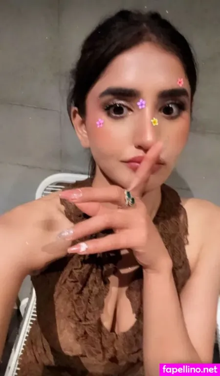 Rachel Sharma OnlyFans Thumbnail #yAeMOKQmUw
