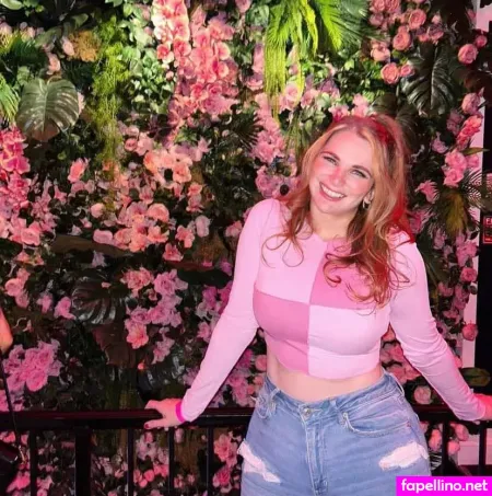 Rachel Sholder OnlyFans Thumbnail #0JcBVnHBjC