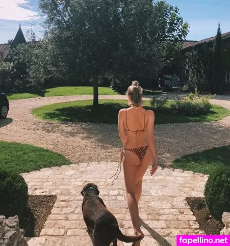 Rachel Skarsten OnlyFans Thumbnail #WA8wd5e5pZ