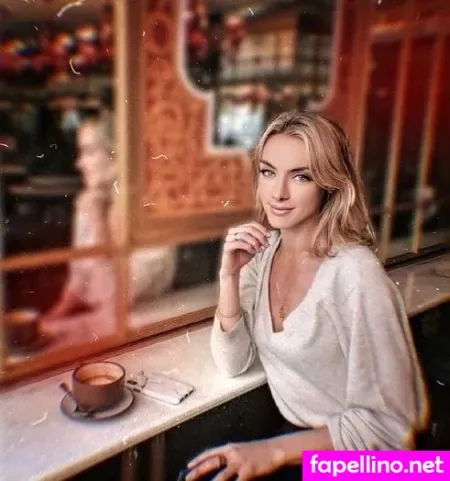 Rachel Skarsten OnlyFans Thumbnail #lgkDVcFrTr