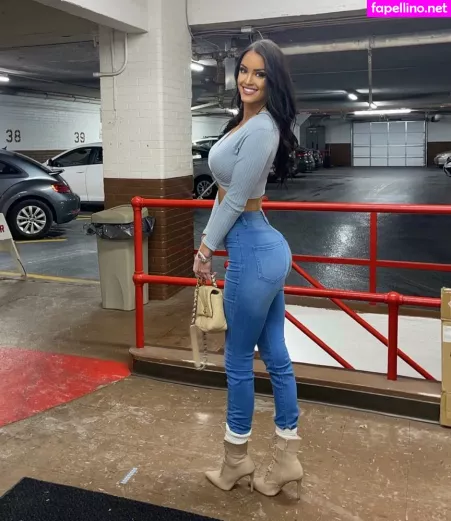 Rachel Stuhlmann OnlyFans Thumbnail #GwfDE8kpvQ