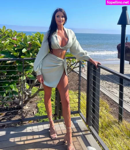 Rachel Stuhlmann OnlyFans Thumbnail #z071KkWXah