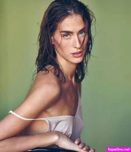 Rachel Winters OnlyFans Thumbnail #fm9WXQnCqw