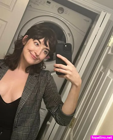 Rachel Yara OnlyFans Thumbnail #62r2w4LlA2