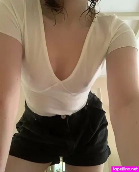 Rachel Yara OnlyFans Thumbnail #V0HvrRN90z