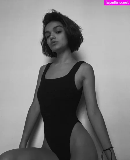Rachel Zegler OnlyFans Thumbnail #WgfzWxj2sn