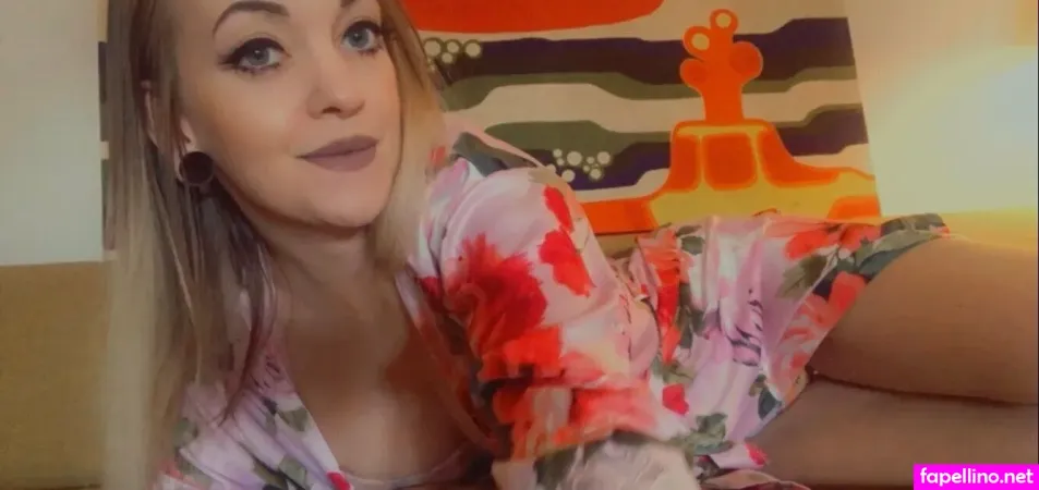 Racheldeville OnlyFans Thumbnail #3cL7u8yiCQ