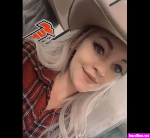 Racheldeville OnlyFans Thumbnail #Zm0bcUtDvY