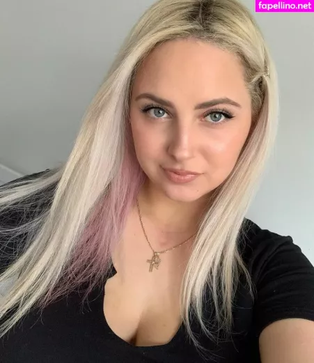 Rachelelizabeth OnlyFans Thumbnail #R3kET8zLFG