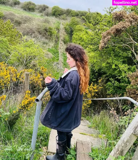 Rachell Briggs OnlyFans Thumbnail #XeUJYfu5ko