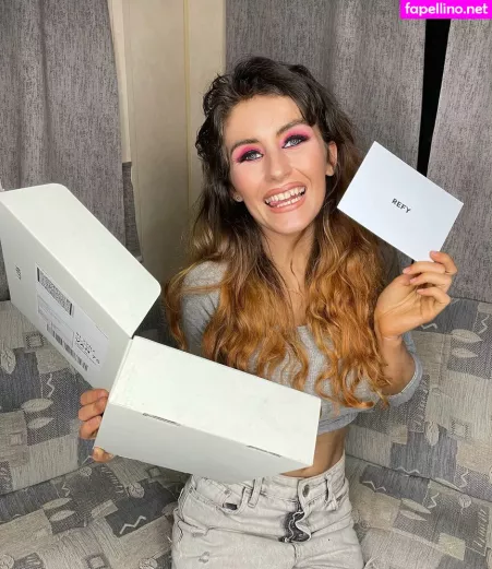 Rachell Briggs OnlyFans Thumbnail #yazChwkXt1