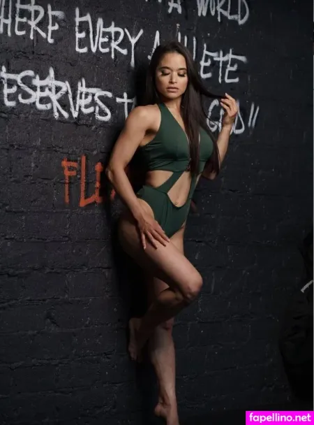 Rachelle OnlyFans Thumbnail #3yiTYZjNb9