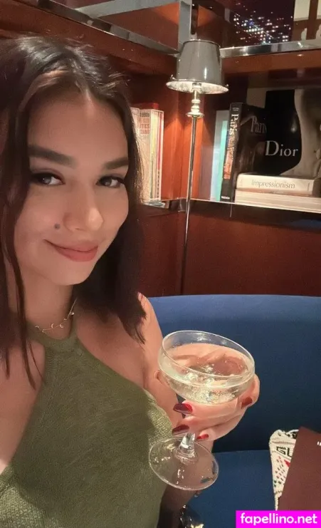 Rachelmillz OnlyFans Thumbnail #6QcNQWomyH