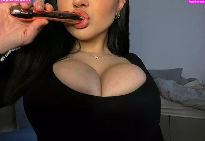 Rachmariexoxo OnlyFans Thumbnail #9bVLm1JYeS