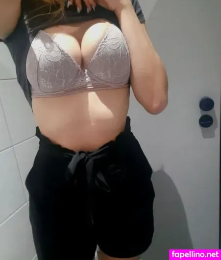 Racinglisa OnlyFans Thumbnail #ZnGaIFNyIR