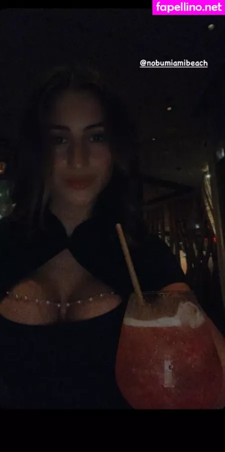 Racquel Reyes OnlyFans Thumbnail #CVGNDZkkII