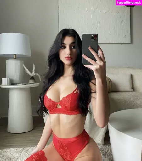 Racquel Reyes OnlyFans Thumbnail #HCzQlVk95T