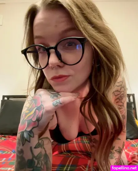 Rad Rosie Rue OnlyFans Thumbnail #0Sm0Tb8Ge4