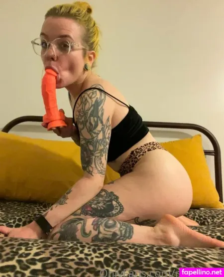 Rad Rosie Rue OnlyFans Thumbnail #DeGwhiud2u