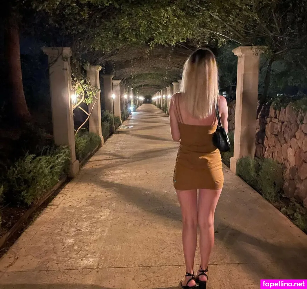 radhica.isac Nude Leaked OnlyFans Photo #ofdFDOwuAq