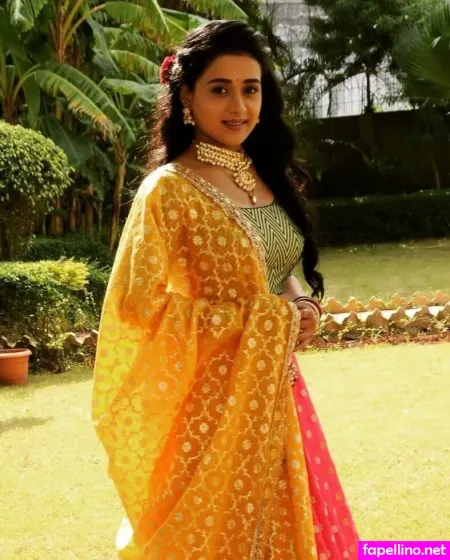 Radhika Muthukumar OnlyFans Thumbnail #z6GPPgf3EL