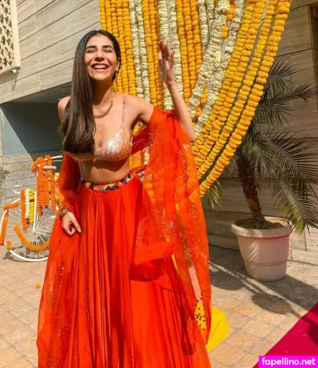 Radhika Seth OnlyFans Thumbnail #r8KSN7WkXJ