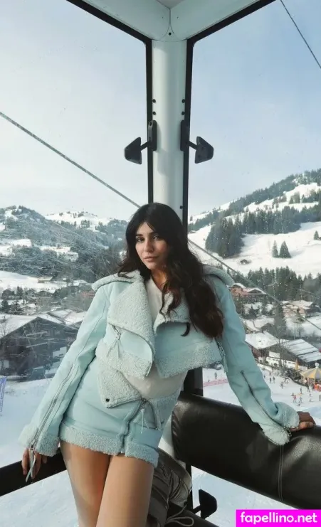 Radhika Seth OnlyFans Thumbnail #tlKZiE3ito