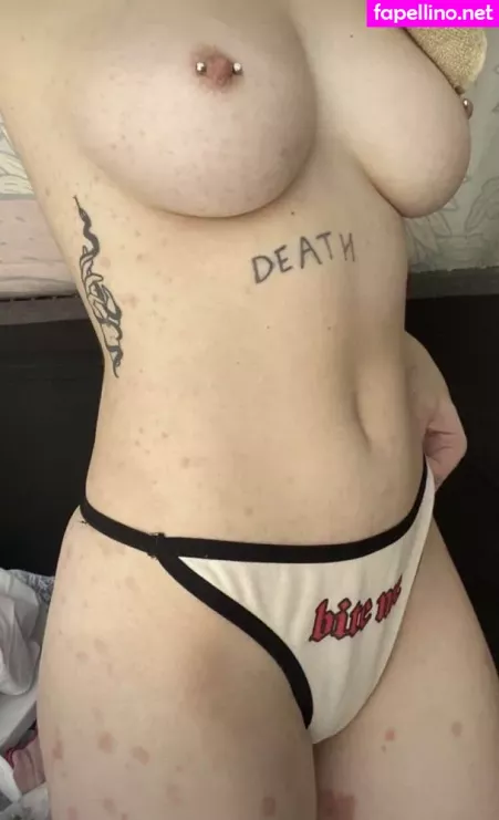 Radianttoilet OnlyFans Thumbnail #jYPCt1f59d