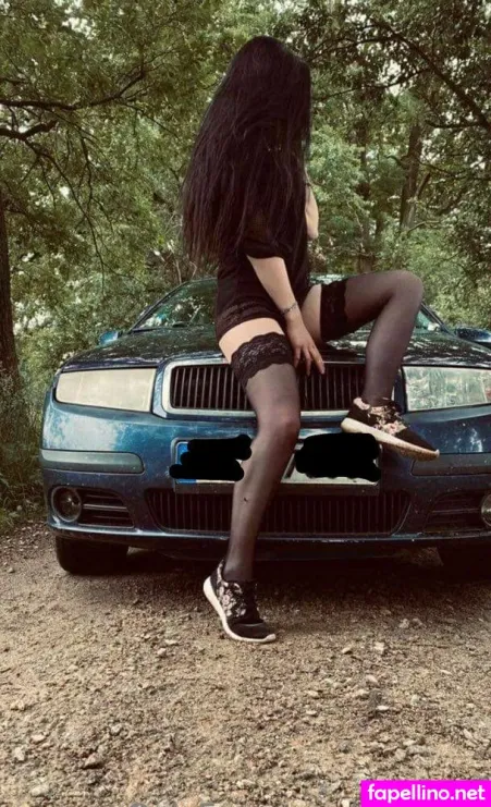 Radka97 OnlyFans Thumbnail #1uyVr99Ev9