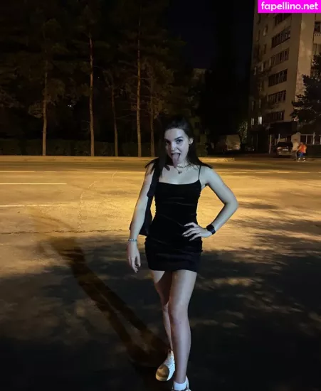 Radmila Maro OnlyFans Thumbnail #B2qisHAI5l