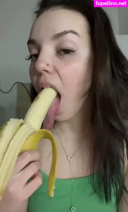 Radmila Maro OnlyFans Thumbnail #V3keAuXlnW