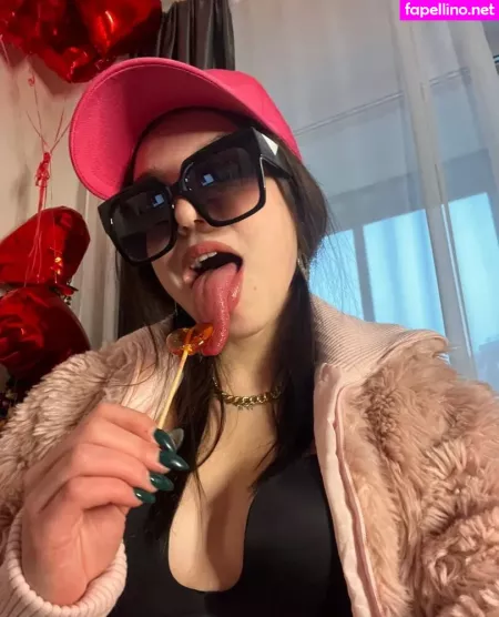 Radmila Maro OnlyFans Thumbnail #iuBZlI7z7d