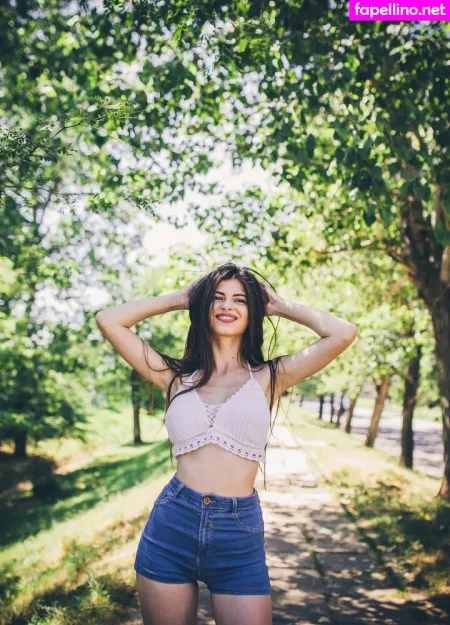 Raducu Mihaela 1 OnlyFans Thumbnail #p9anNCFWOz