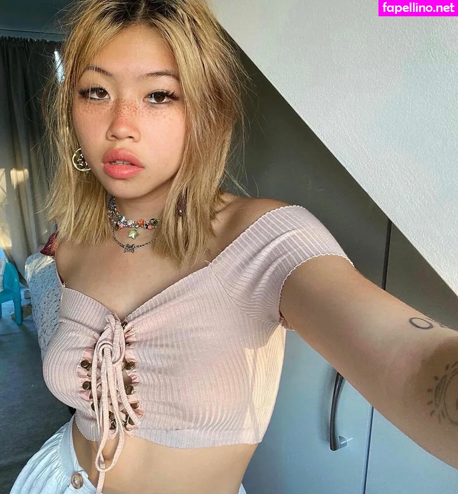 Beabadoobee, radvxz Nude Leaked OnlyFans Photo #V6uShknFoP