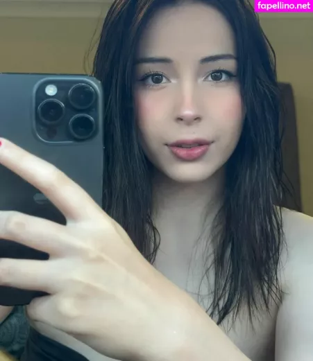 Rae Law OnlyFans Thumbnail #FOXgJ5je9n