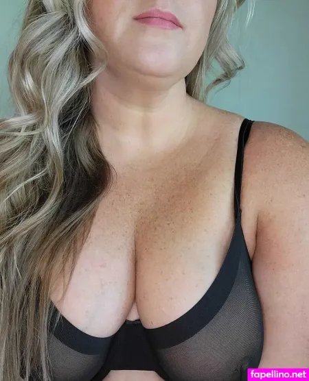 Raechel Blaire OnlyFans Thumbnail #8htLeunpxB