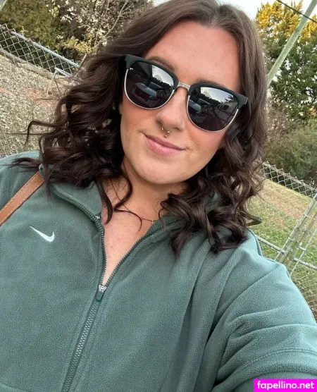 Raechelblaire OnlyFans Thumbnail #C8RAvS1H3w