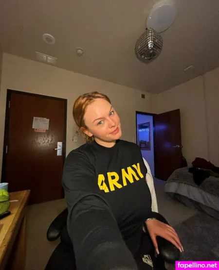 Raeeebby OnlyFans Thumbnail #KZ5cehydUt