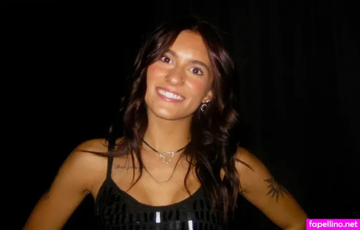 Raegan OnlyFans Thumbnail #99OQc2eym4