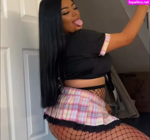 Raejohn44 OnlyFans Thumbnail #OFlBTYlzWw