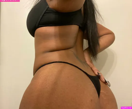 Raeleightorrez1 OnlyFans Thumbnail #DotFE6jl0i