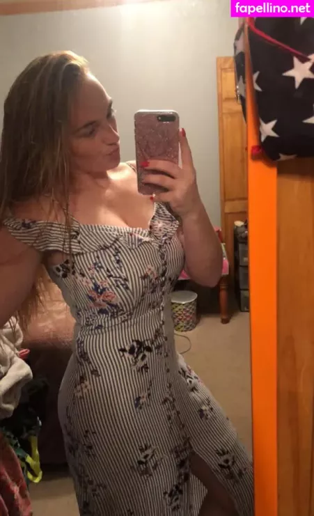 Raelyne Summeier OnlyFans Thumbnail #LT1L3YpElk