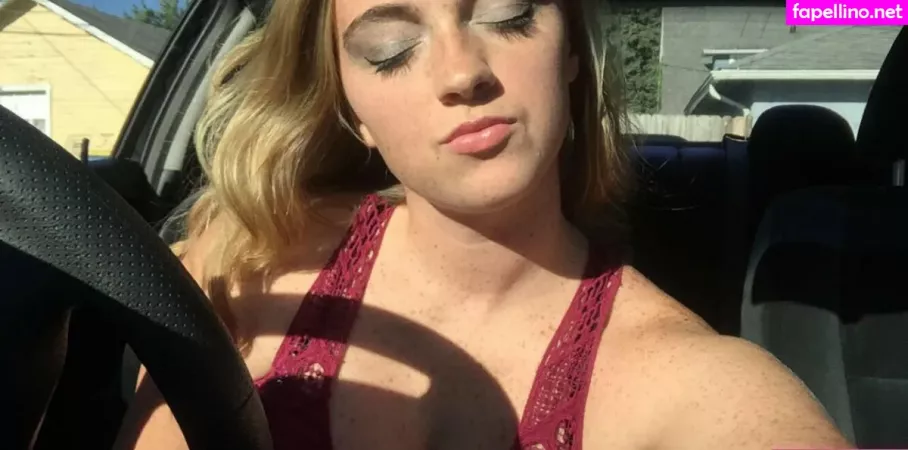 Raelyne Summeier OnlyFans Thumbnail #WgKWwbfqqO