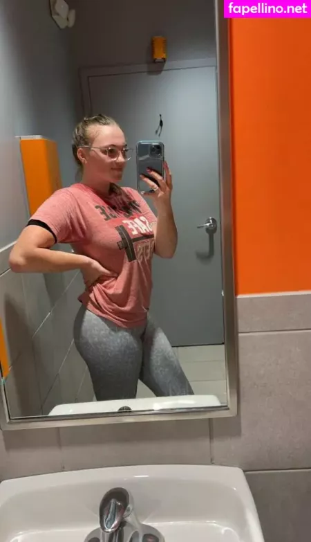 Raelyne Summeier OnlyFans Thumbnail #j3CwW1rEWP