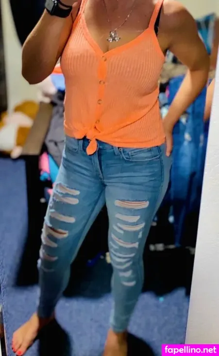 Raelynn Of OnlyFans Thumbnail #5I2smR4Rob