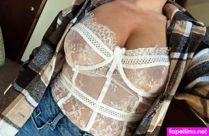 Raelynn OnlyFans Thumbnail #j5DygygOW5