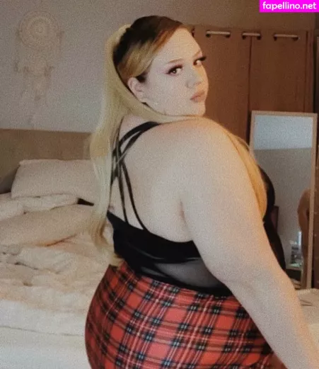 Raelynnrose619 OnlyFans Thumbnail #8YLcLwcB7C