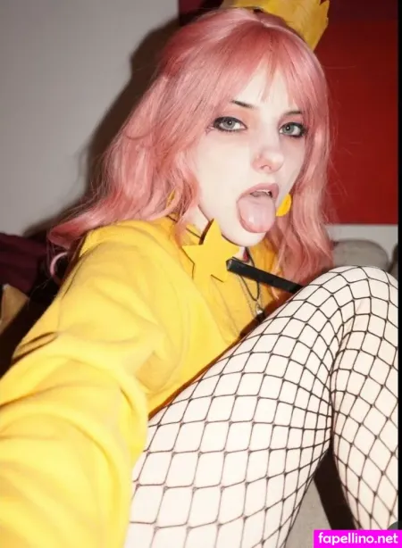 Raephemel OnlyFans Thumbnail #4IONiFTexw